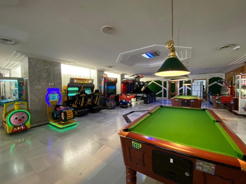 Apartamentos Magic Benalbeach By Benalnova Benalmádena Buitenkant foto