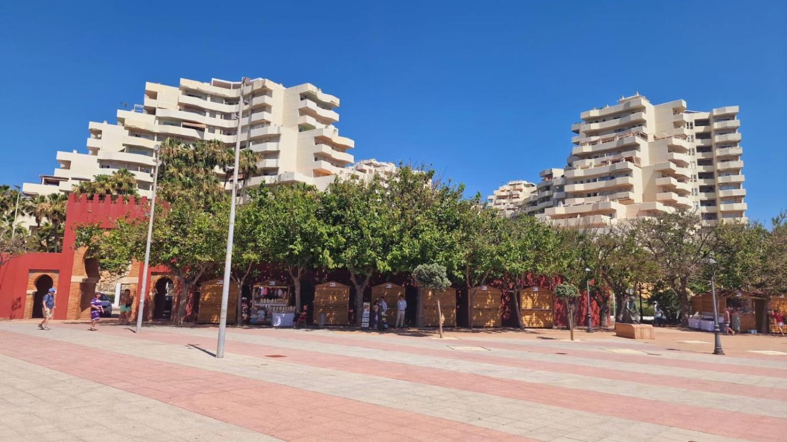 Apartamentos Magic Benalbeach By Benalnova Benalmádena Buitenkant foto