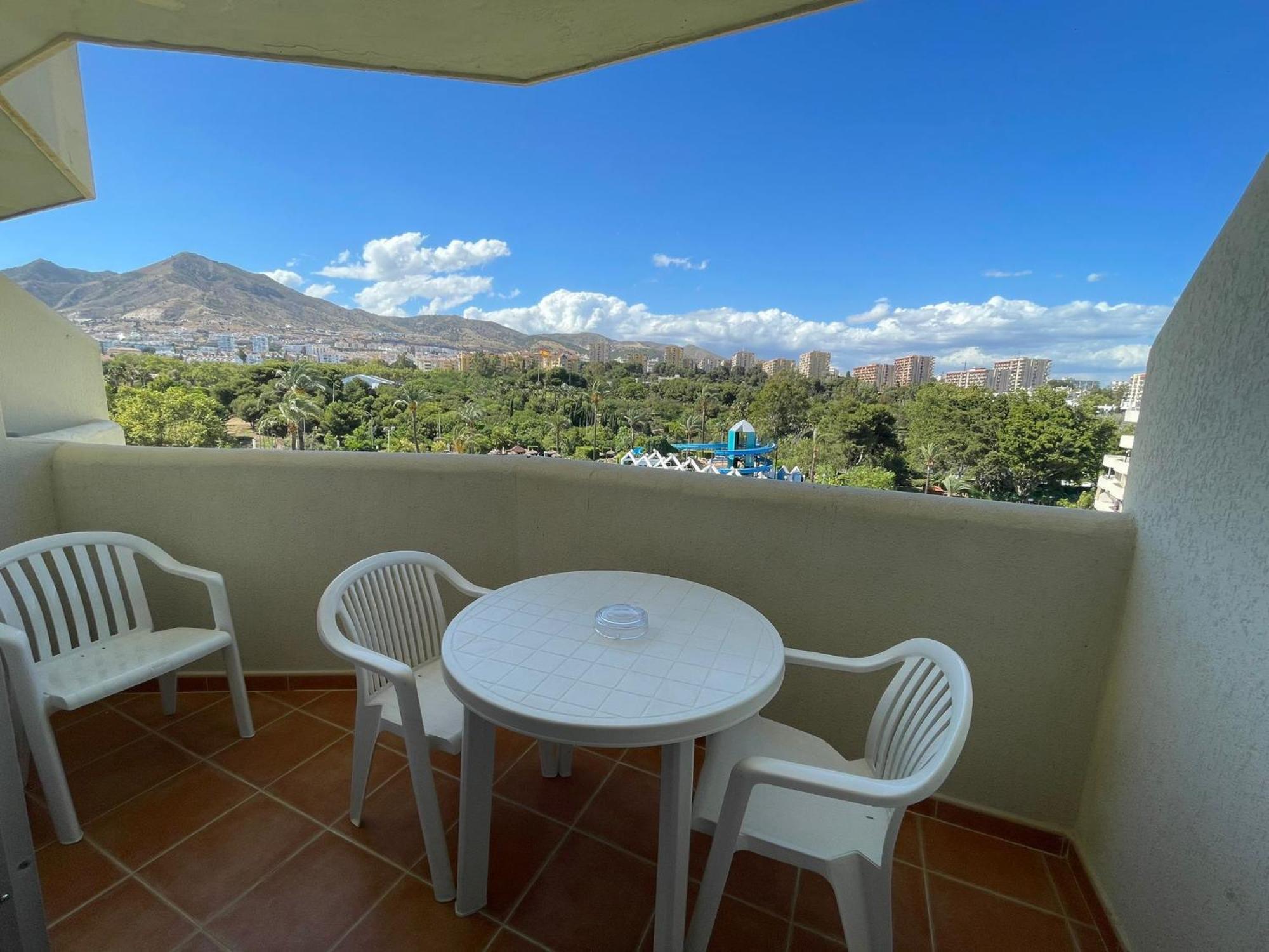 Apartamentos Magic Benalbeach By Benalnova Benalmádena Buitenkant foto